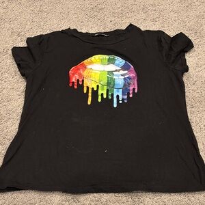 SHEIN Black Tee with Dripping Rainbow Lips Design